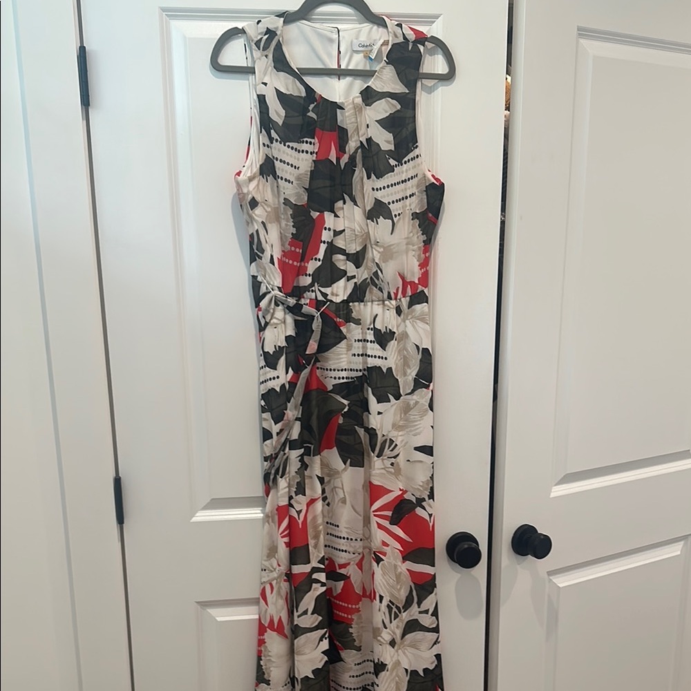 Chic Sleeveless Floral Maxi Dress
